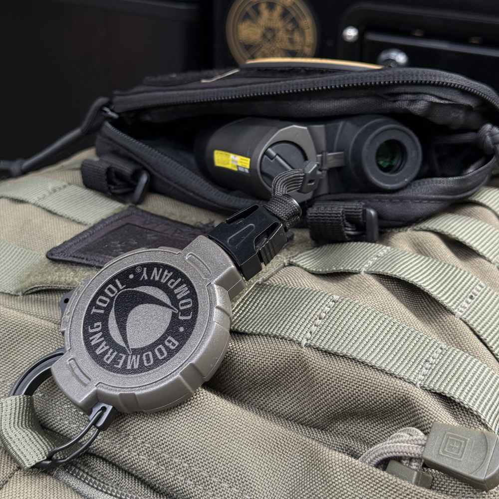 Boomerang - Universal Retractable Hunting Gear Tether | Carabiner